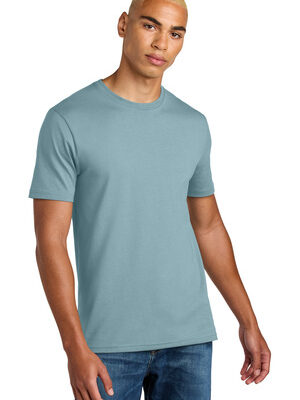 District ®  Perfect Weight ®  Icon Tee DT106